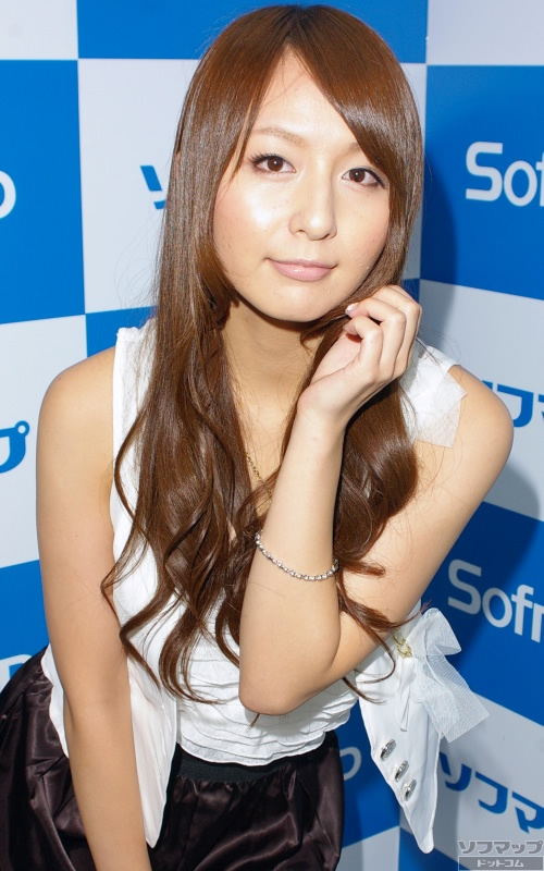 希崎ジェシカの画像 www.sofmap.com